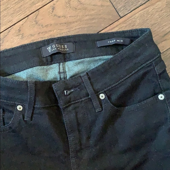 Guess - crop mid denim - size 23 - Picture 2 of 4